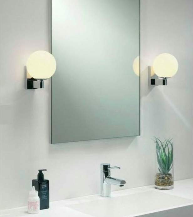 LUMIERE MIROIR SALLE DE BAIN