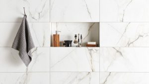 carrelage-original-salle-de-bain-marbre